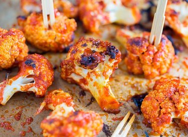 cauliflower buffalo bites