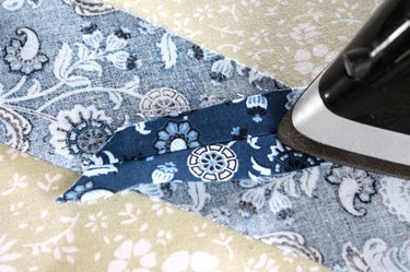 press seam open
