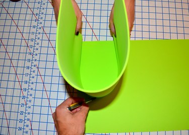 Step 2- Trace Around Outer Edge