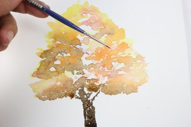 Drawing branches in the tree foliage