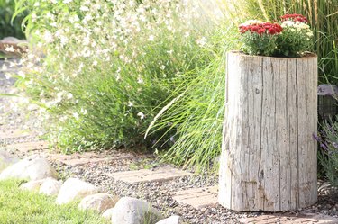 Completed log planter