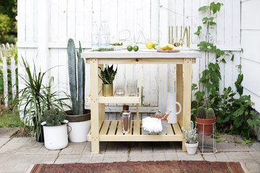 outdoor bar