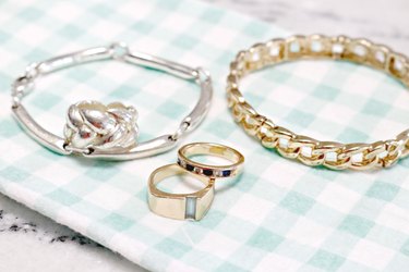 Clean jewelry