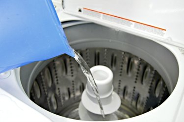 how to clean a top-loading washing machine with natural ingredients