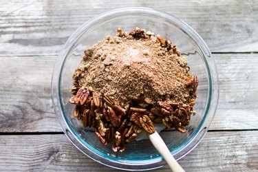 How to Make Candied Pecans
