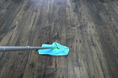homemade floor polish recipe to restore shine to wood