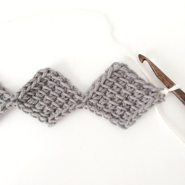 Where to join yarn