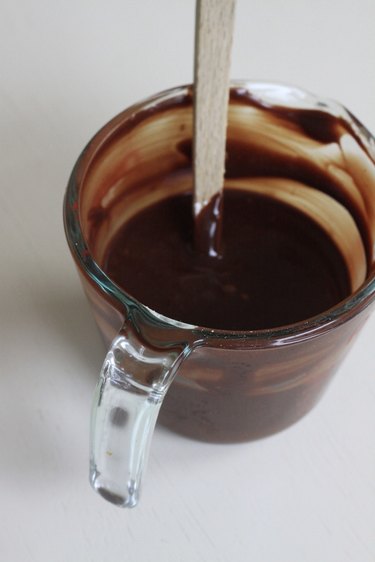 chocolate frosting