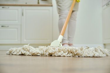 Vinegar to Water Dilution for Floors
