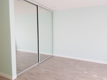 Mirror cabinet doors