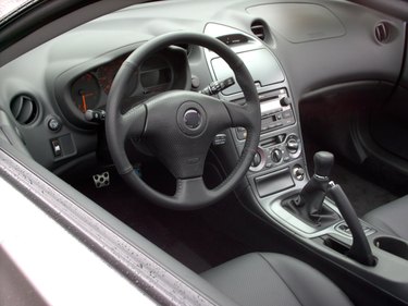 Celica Interior