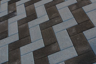 Zigzag bricks surface