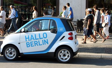 Berlin Draws Summer Tourists