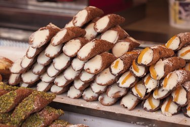 Sicilian cannoli