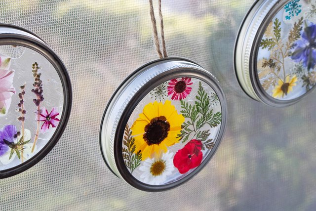 How To Make Upcycled Flower Suncatchers | ehow