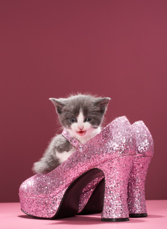 How to Stop Glitter From Shedding | ehow