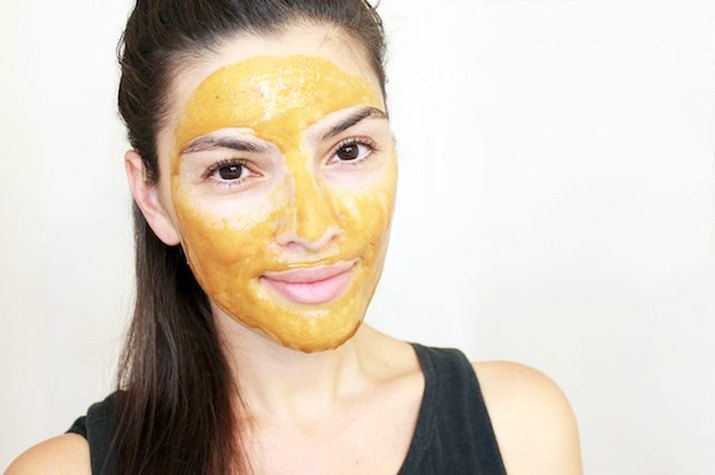 3 DIY Face Masks You Can Make With Turmeric