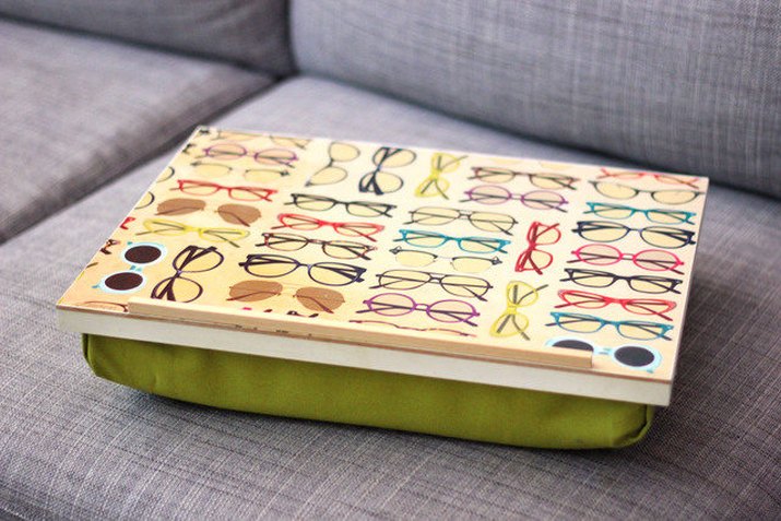 Pillow lap desk