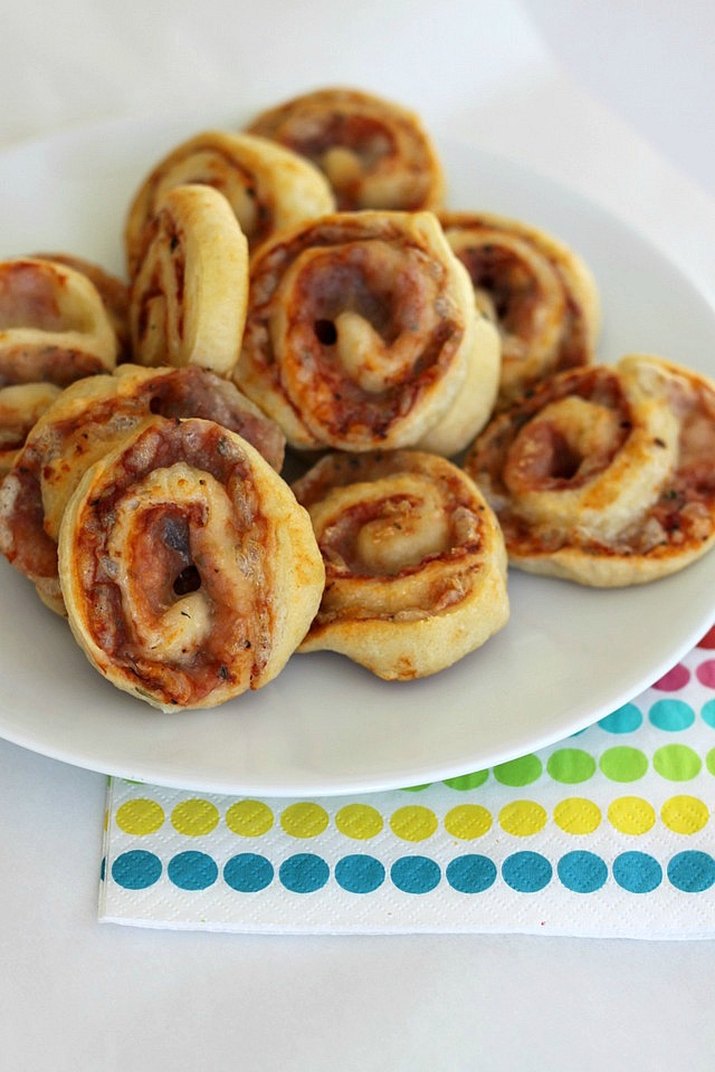 Pizza pinwheels