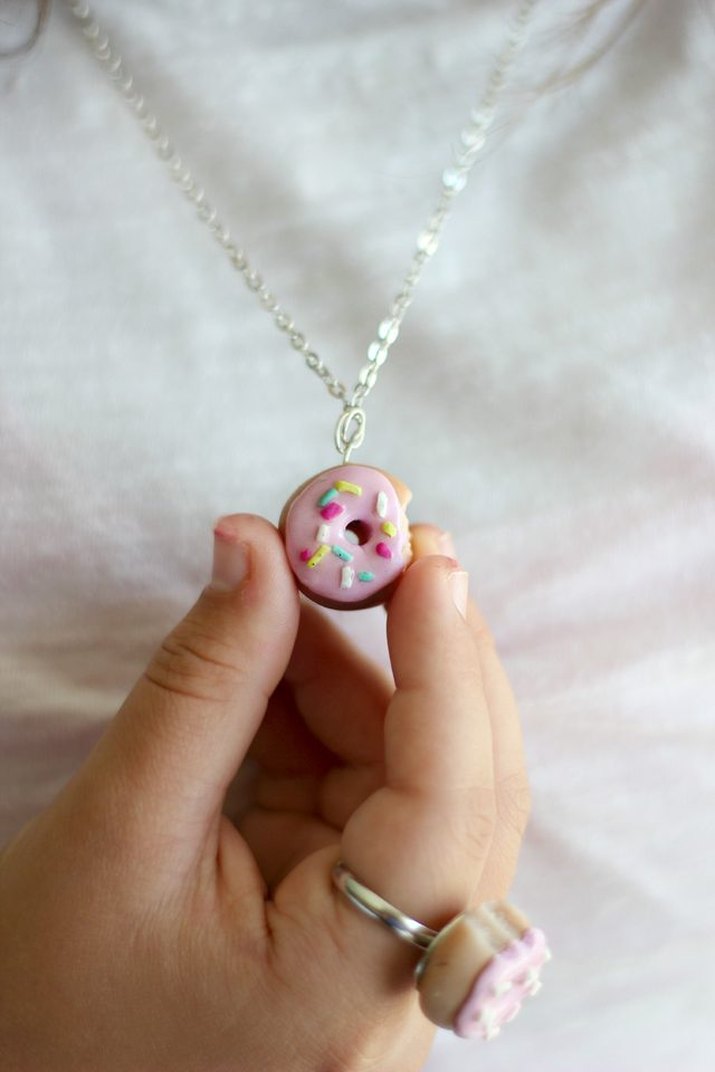 Doughnut charm necklace.
