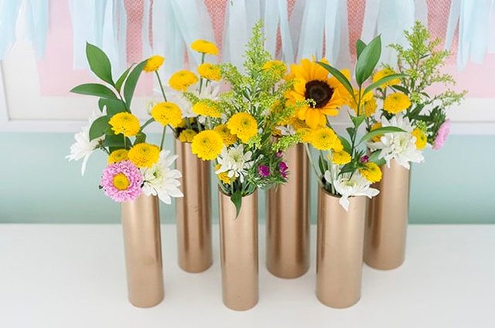 Modern Spring Centerpiece