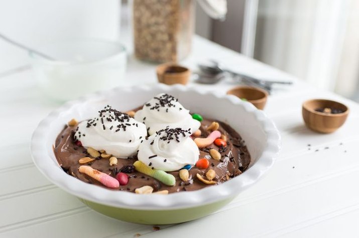 How to Make a Kid's Mud Pie