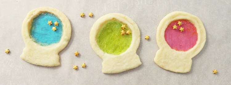 Halloween crystal ball cookies