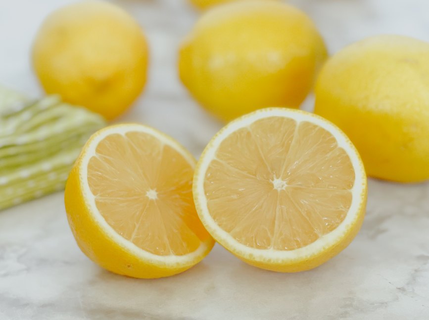cut lemons